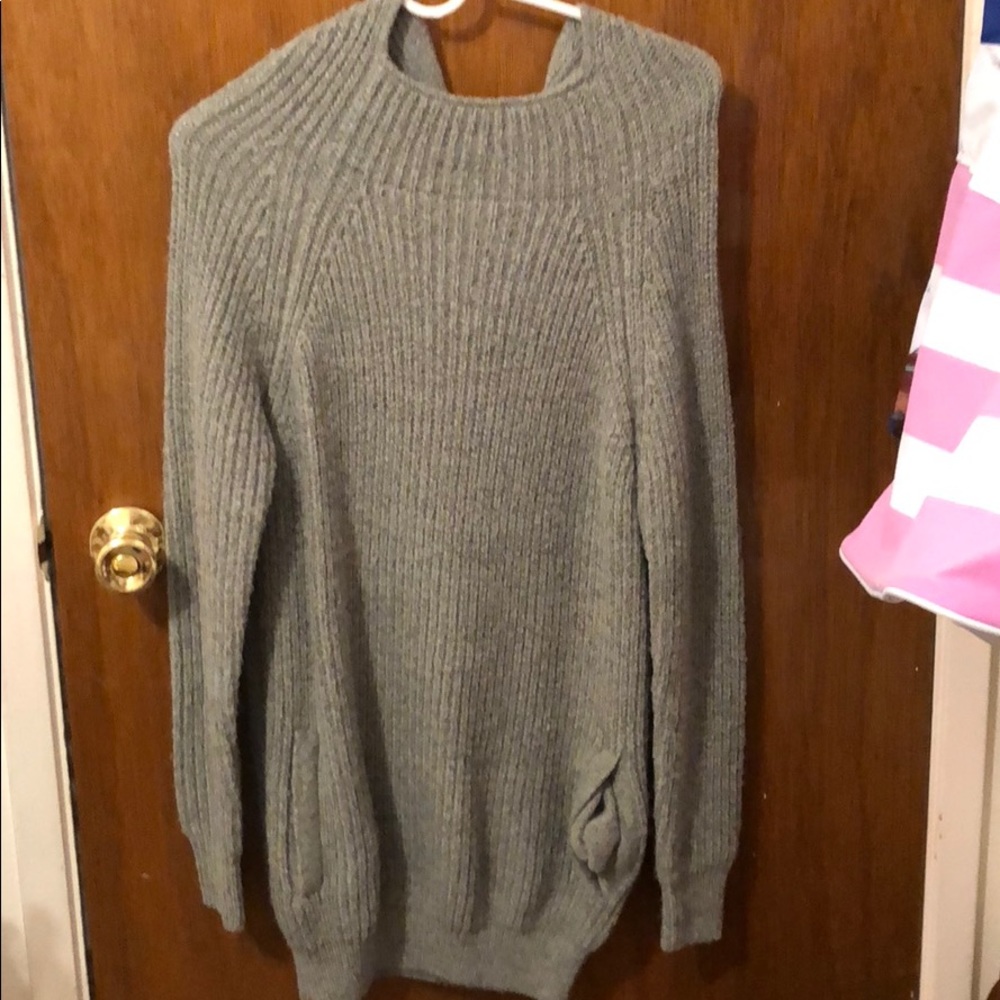 Sweater dress with hood